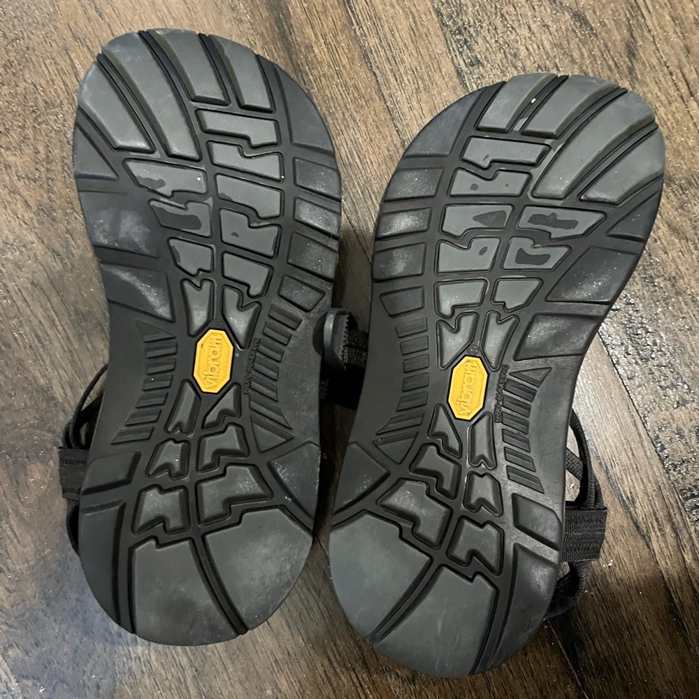 CHACOS - Picture 2 of 4